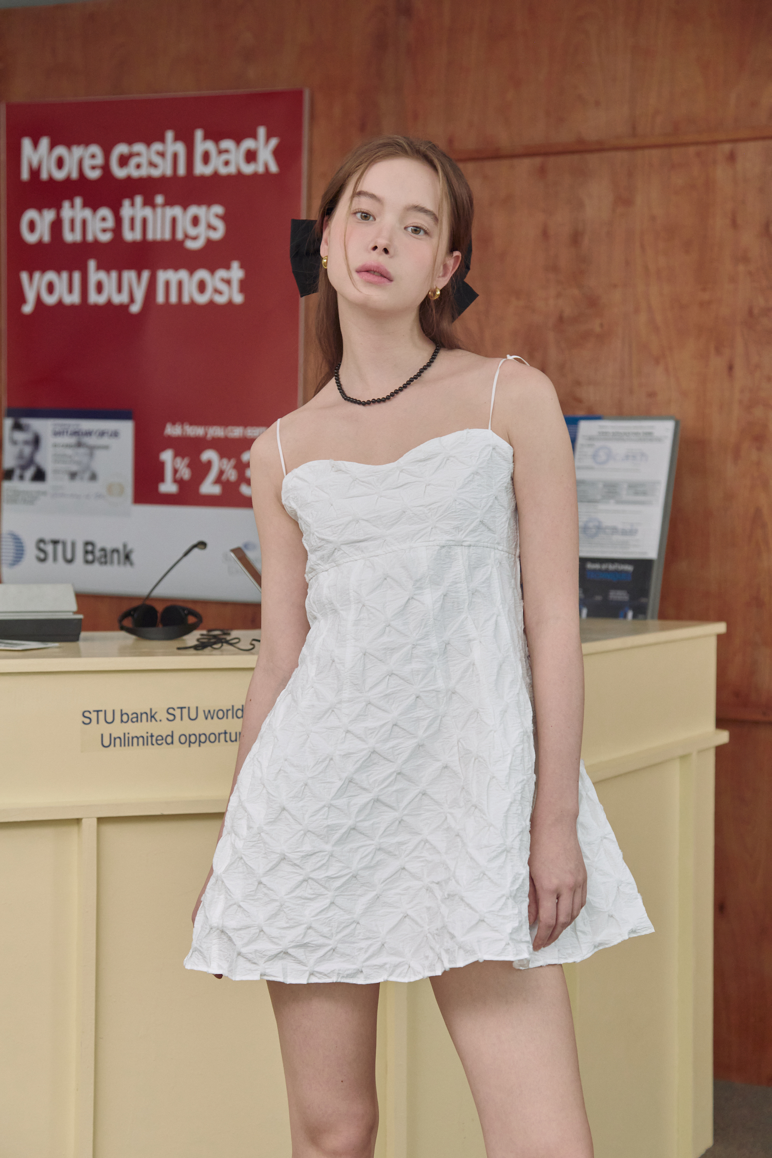 Embroidery Bumpy Dress White (6월 19일 순차 발송)